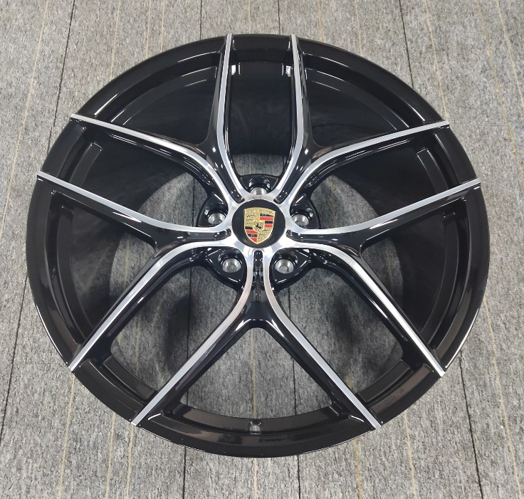 NEW SET READY - FULLY FORGED DUAL COLOUR WHEELS FOR PORSCHE