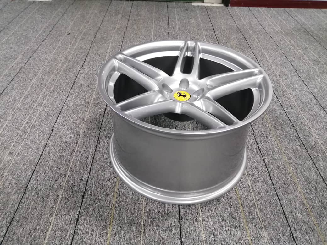 Classic Ferrari wheels in silver