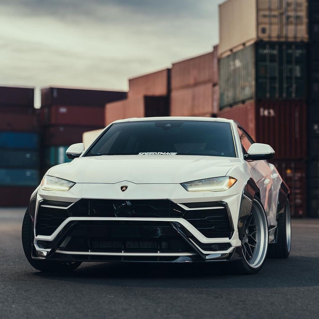 Lamborghini Urus Transformed by Vorsteiner