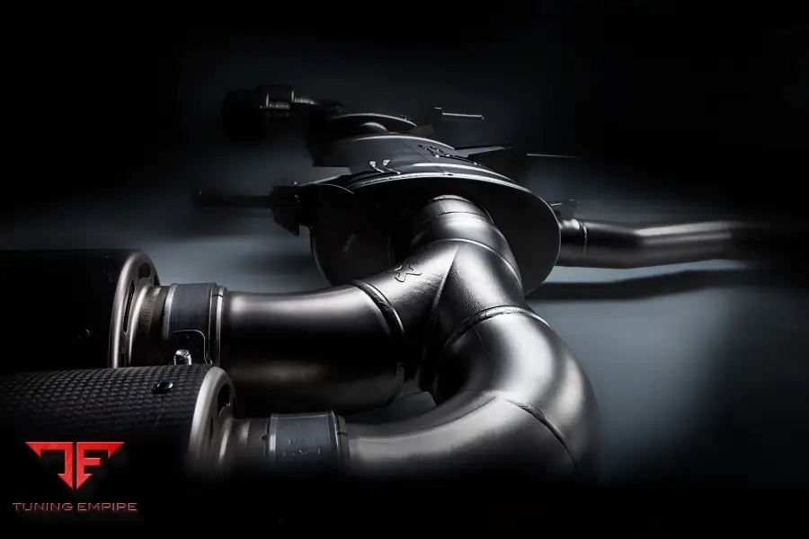 AKRAPOVIC NISSAN GT-R EXHAUST SYSTEM