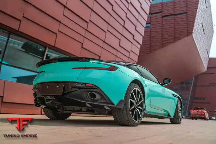 Aston Martin Db11 2016-2023 Carbon Body Kit