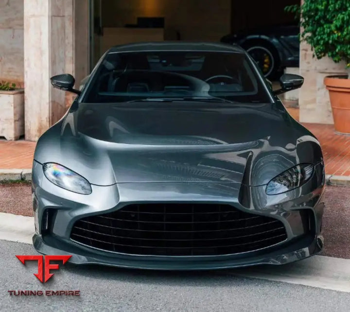 Aston Martin Vantage 2018 + Dry Carbon Body Kit