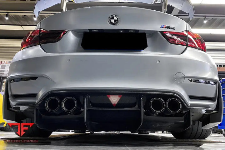 BMW M3 F80 & M4 F82 SM STYLE CARBON FIBER REAR LIP BSD