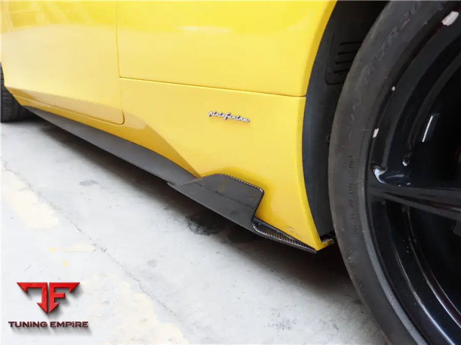 FERRARI 458 COUPE SPYDER SPECIALE STYLE CARBON FIBER SIDE SKIRTS CANARDS BSD