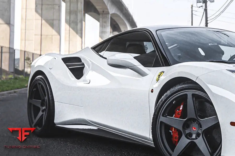 FERRARI 488 GTB & SPYDER DRY CARBON FIBER SIDE AIR INTAKE FINS BSD