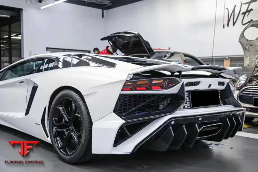 LAMBORGHINI AVENTADOR LP700 COUPE & ROADSTER SV STYLE REAR BUMPER BSD