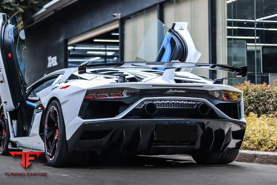 LAMBORGHINI AVENTADOR LP700/LP740/LP750 COUPE ROADSTER SVJ STYLE PART DRY CARBON FIBER REAR BUMPER BSD