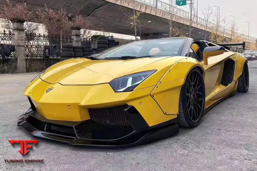 LAMBORGHINI AVENTADOR LP700 & LP750 COUPEROADSTER DE STYLE WIDE BODY KIT BSD