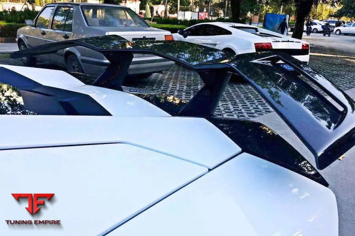 LAMBORGHINI AVENTADOR LP700/LP750/LP740/LP720/LP780 COUPE & ROADSTER DC STYLE CARBON FIBER TRUNCK SPOLIER BSD