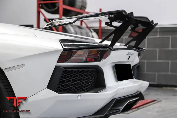 LAMBORGHINI AVENTADOR LP700/LP750/LP740/LP720/LP780 COUPE & ROADSTER RZS STYLE CARBON FIBER TRUNK SPOILER BSD