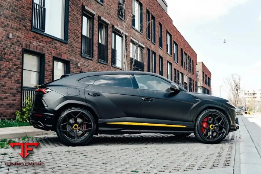 LAMBORGHINI URUS 22 INCH FORGED WHEELS