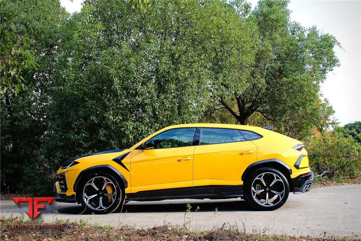 Lamborghini Urus Tc Style Dry Carbon Fiber Rear Diffuser Bsd