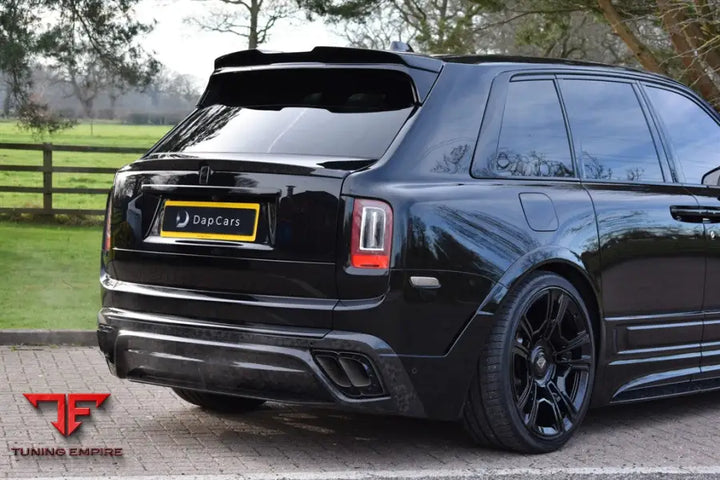 Onyx Rolls-Royce Cullinan