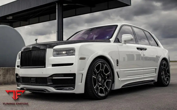 Onyx Rolls-Royce Cullinan