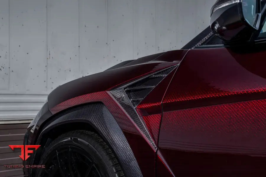 TOP CAR LAMBORGHINI URUS R’EVO - CARBON EDITION