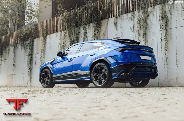 Top Car Lamborghini Urus S