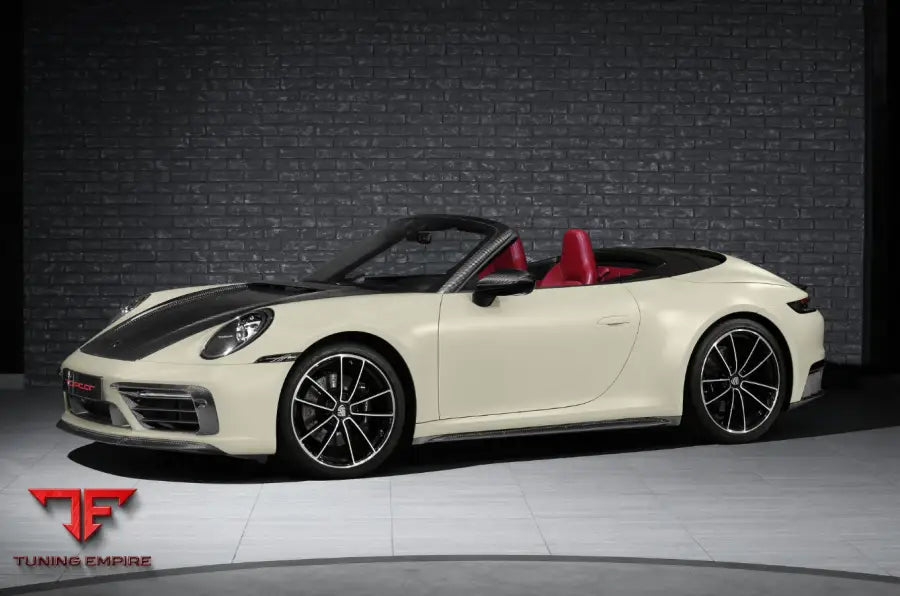 Top Car Porsche 992 Stinger Light Pack