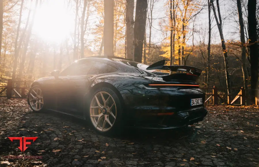 Top Car Porsche 992 Turbo/S