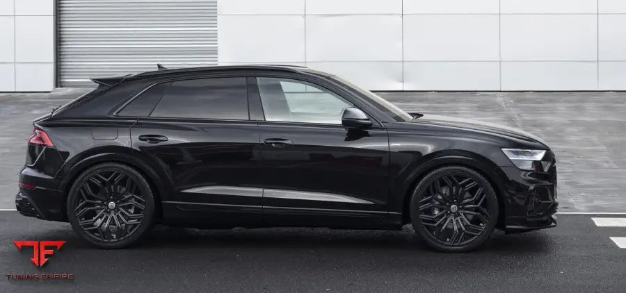 URBAN AUDI Q8